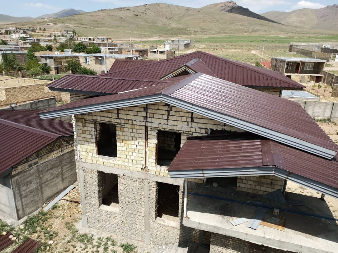 اجرای سقف شیروانی فلزی در زنجان